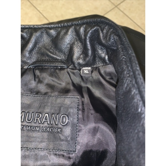 Murano Black Leather Vest Size XL . Full zip. Pockets - Picture 6 of 6